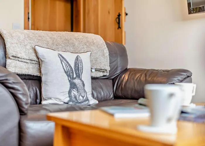 2 Bed In Oc-v28308 Lägenhet