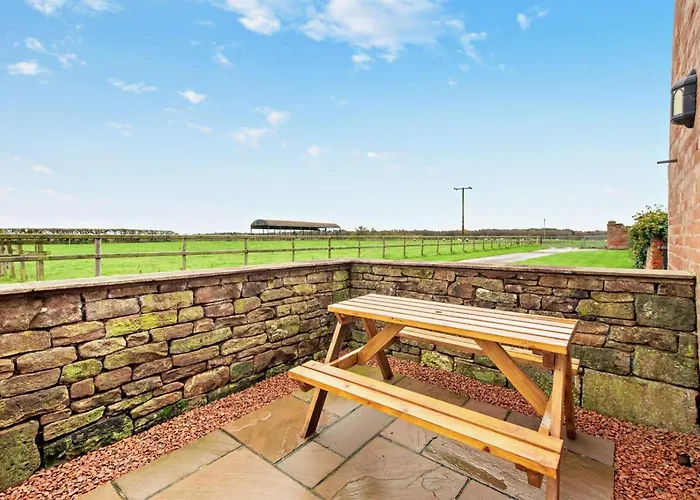 2 Bed In Oc-v28308 Irthington