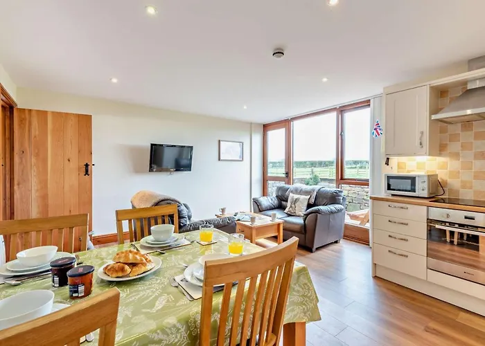 2 Bed In Oc-v28308 Lägenhet *