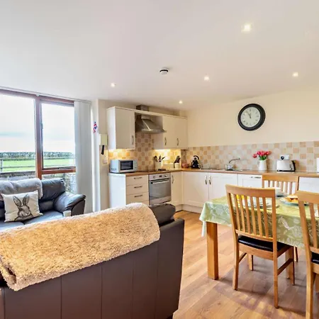 Apartament 2 Bed In Oc-v28308 Irthington